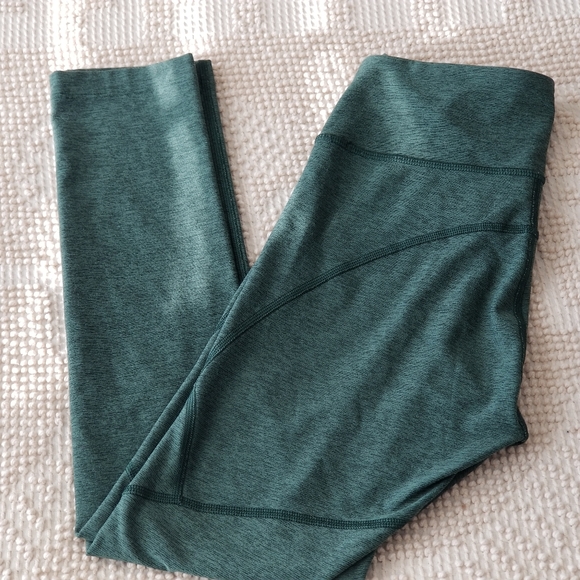 Outdoor Voices Pants - OUTDOOR VOICES 3/4 Warmup Leggings Tights